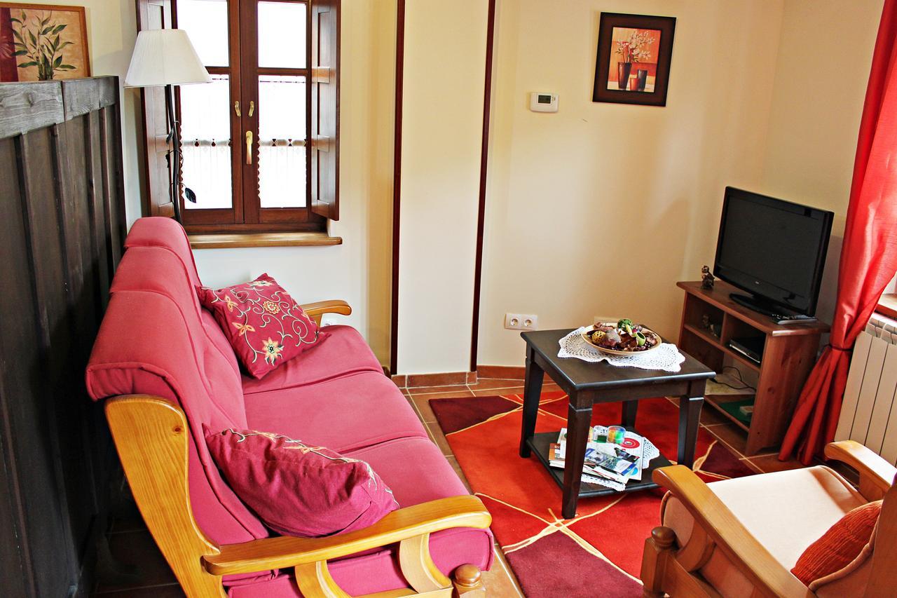 Apartamentos El Llago Boal Exterior foto